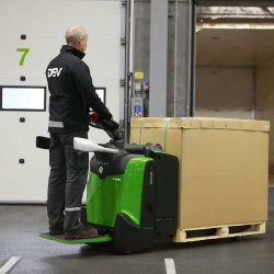 P300 Kompakte Größe, enorme Leistung 6 00827-0101-01-hi