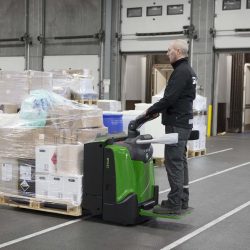 P300 Kompakte Größe, enorme Leistung 3 00831-0101-01-hi